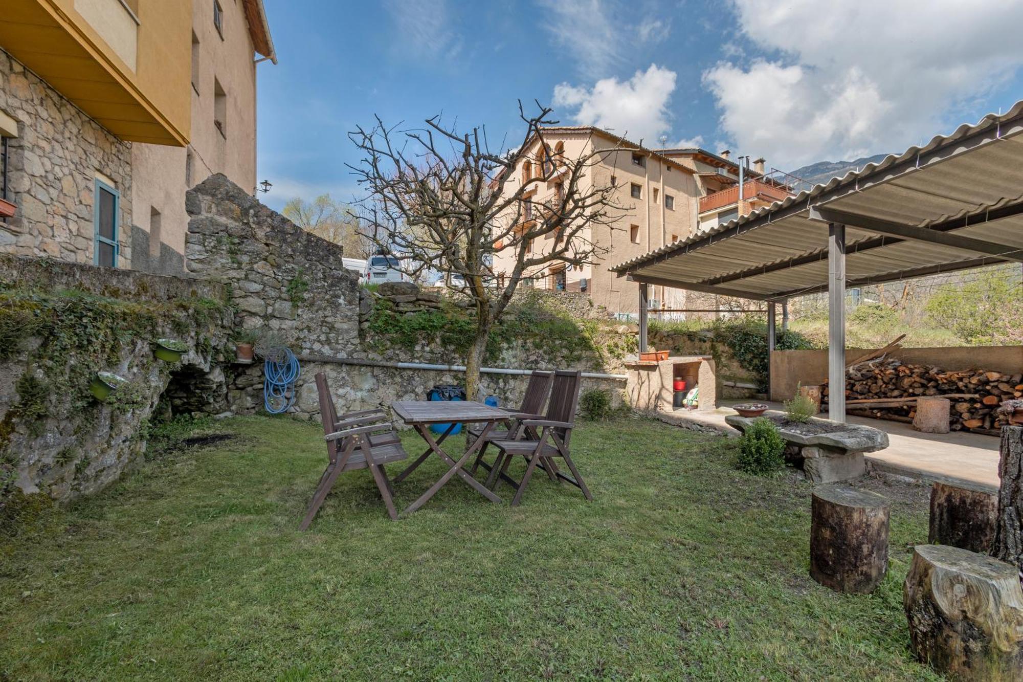 El Vall San Lorenzo de Morunys Εξωτερικό φωτογραφία